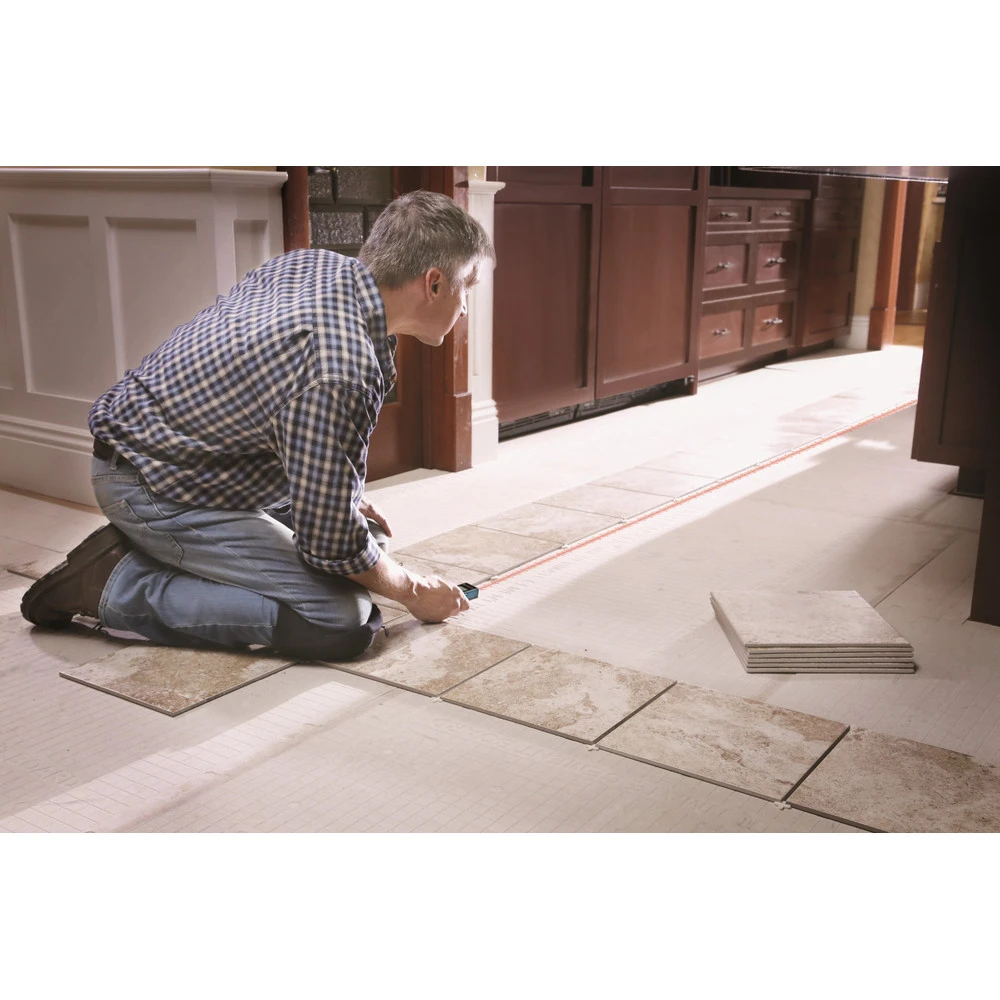 Bosch GLM-20 65 Ft. Compact Laser Measure With Backlit Display 7 Bosch GLM-20 65 Ft. Compact Laser Measure With Backlit Display - Image 7