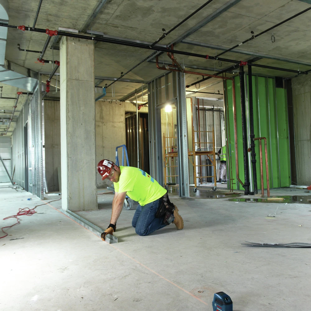 Factory Reconditioned Bosch GLL50HC-RT Self-Leveling Cordless Cross-Line Laser 10 Factory Reconditioned Bosch GLL50HC-RT Self-Leveling Cordless Cross-Line Laser - Image 10